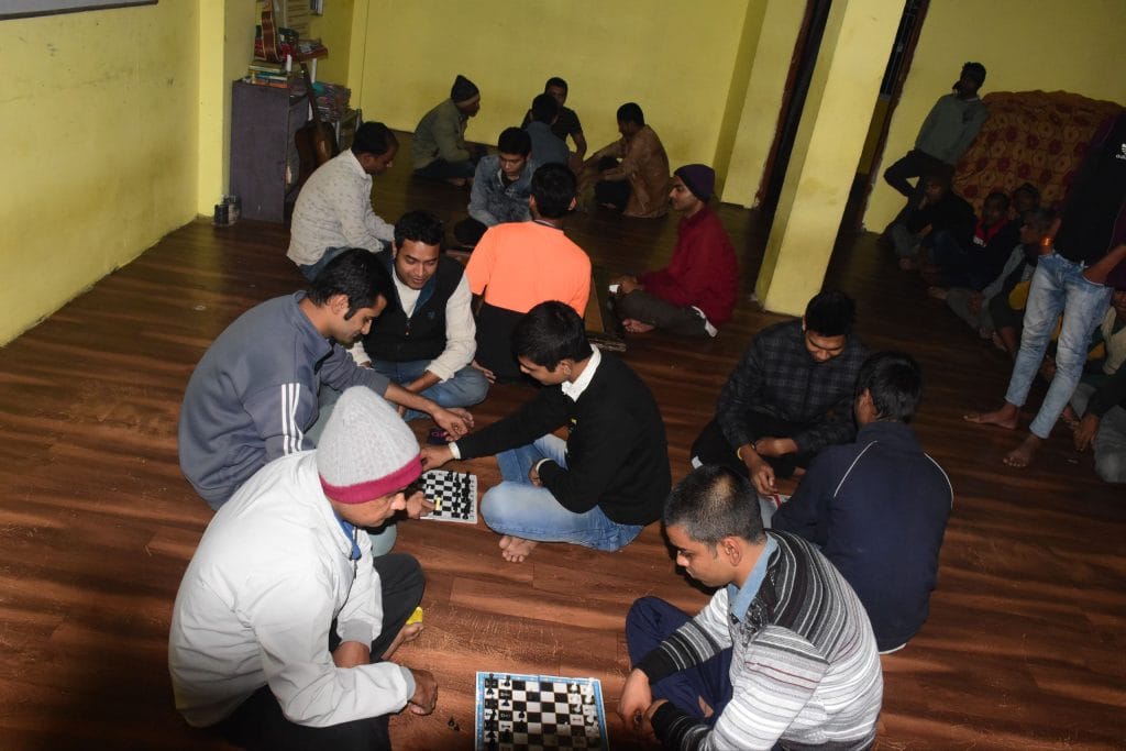 photo_6095946314593453031_w